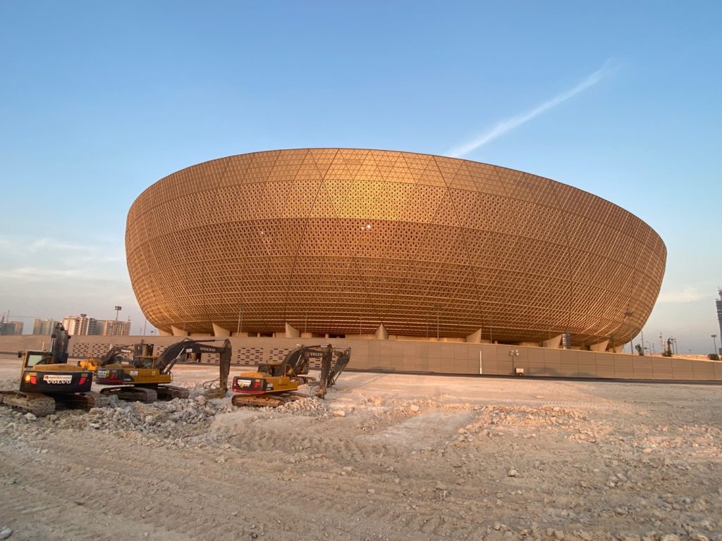 Das neu gebaute Fußballstadion Lusail International in Katar 