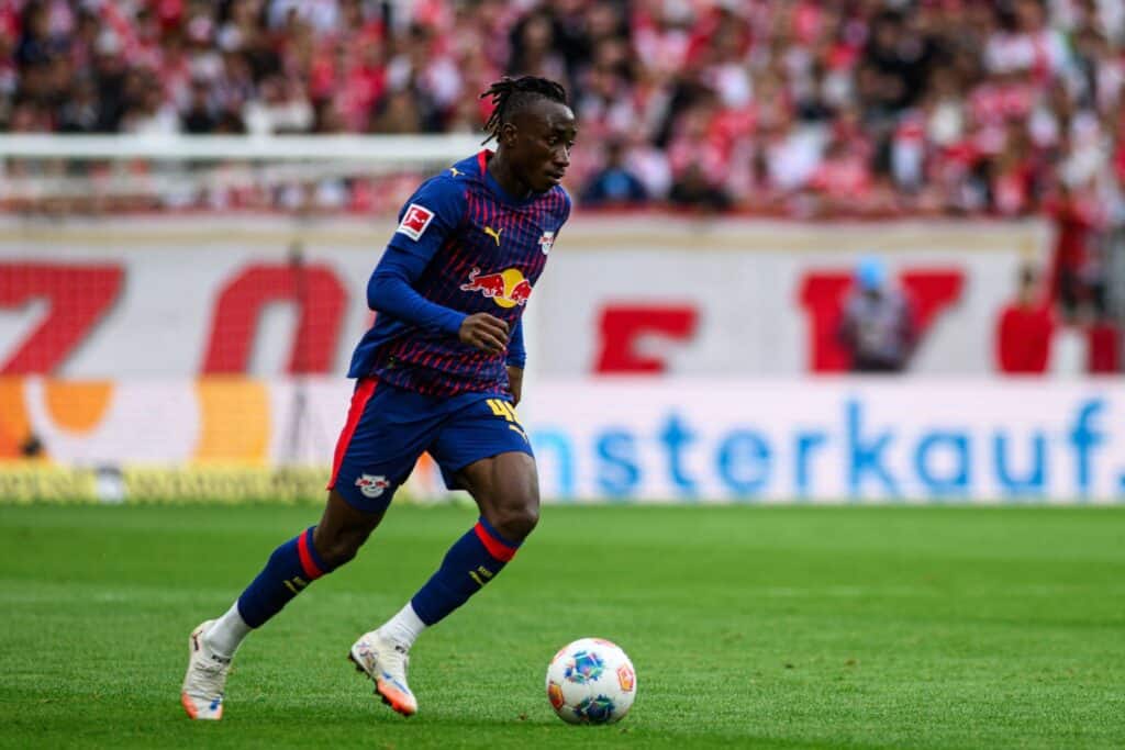 MAINZ, DEUTSCHLAND – 13. SEPTEMBER 2025: Yan Diomande – Das Bundesligaspiel 1. FSV Mainz 05 gegen RB Leipzig in der Mewa Arena.