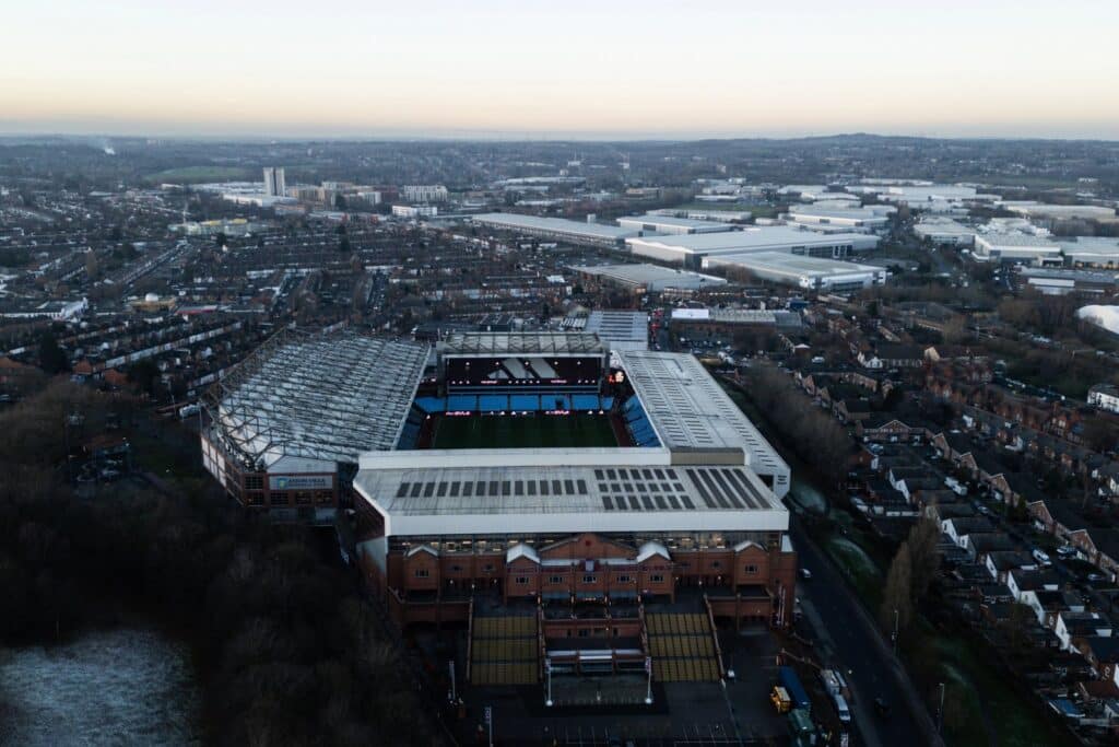 Luftbild von Villa Park im Birminghamer Stadtteil Aston